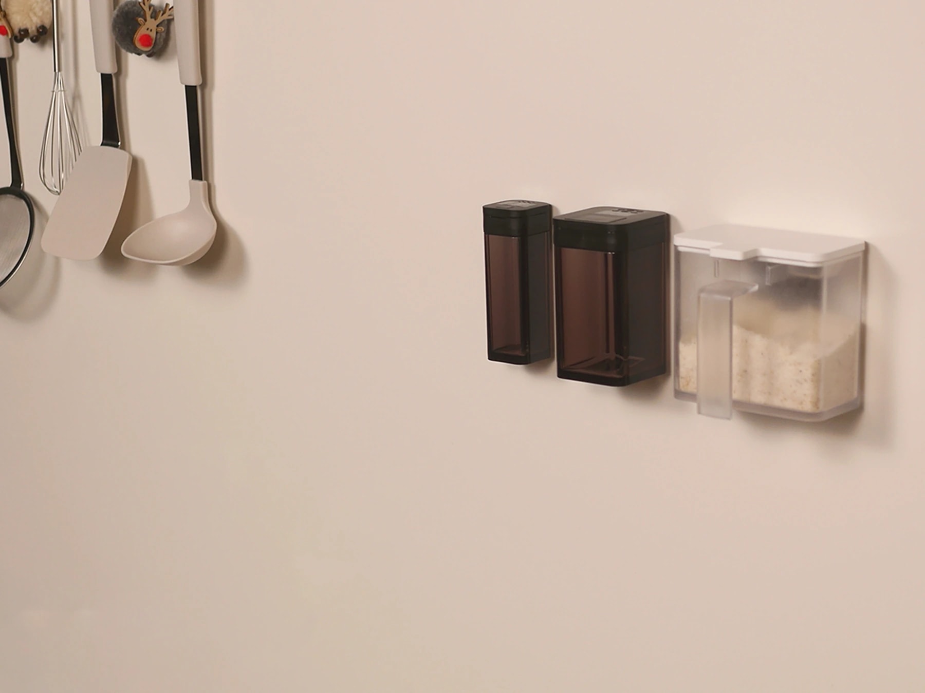 Phụ kiện bếp nam châm và tấm ốp bếp thép tráng men